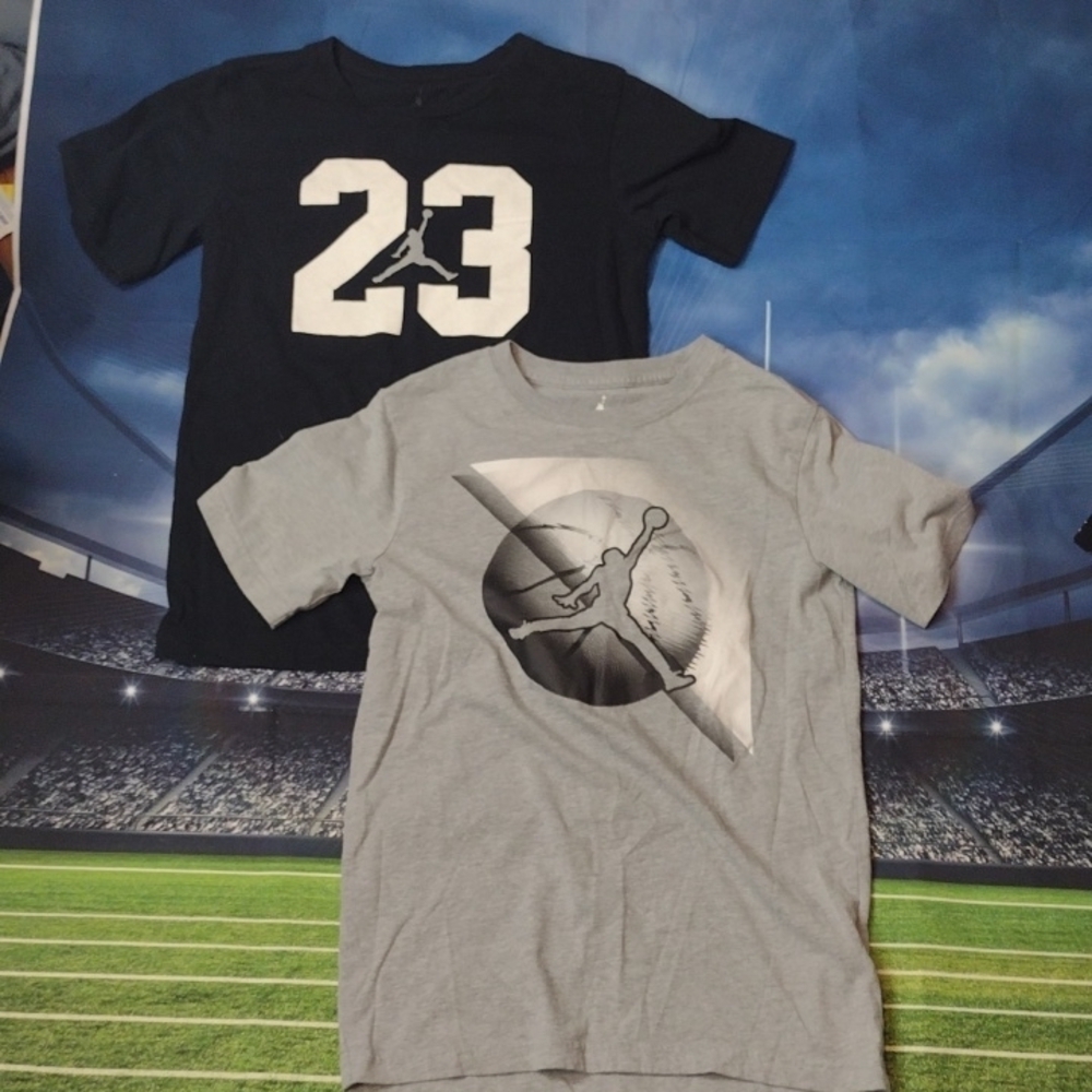 Jordan - Black gray lot of 2 Jordan tees size large